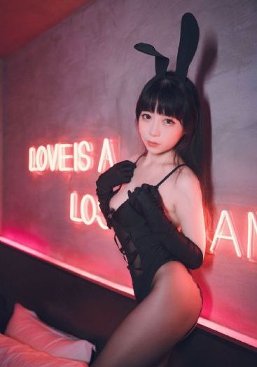 国产精品人人做人人爽久久久中_超清电影完整版