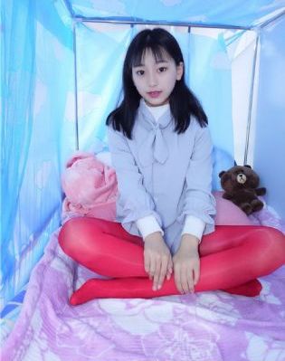 一个人看的视频一区二区_电影未删减版